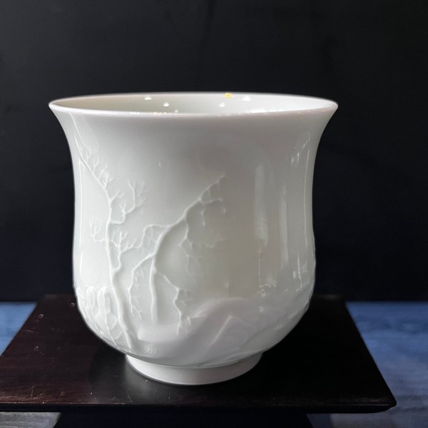 溪山杯(甜白浮雕 · 品杯)