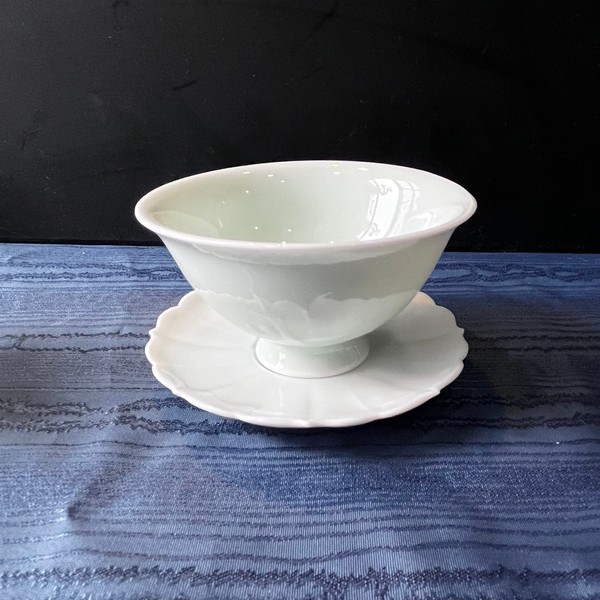 荷叶盏托套(影青 · 盏托)