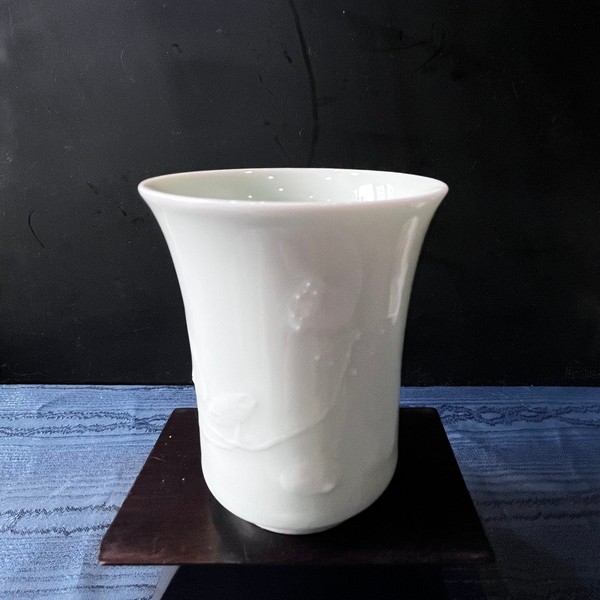 竹影直筒杯(甜白浮雕 · 品杯)